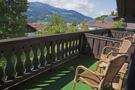 Bayerischer Hof - 96