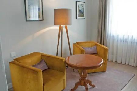 Bayerischer Hof - 59