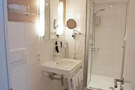 Bayerischer Hof - 61