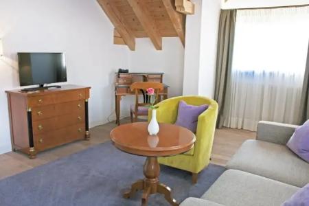 Bayerischer Hof - 154