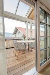 Bayerischer Hof - 185