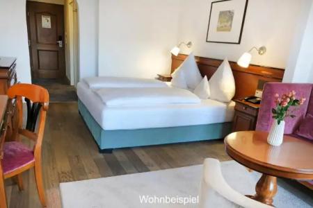 Bayerischer Hof - 89