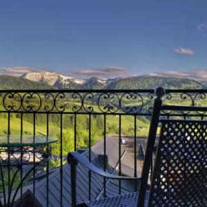 Bayerischer Hof - 109