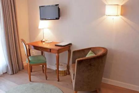 Bayerischer Hof - 51