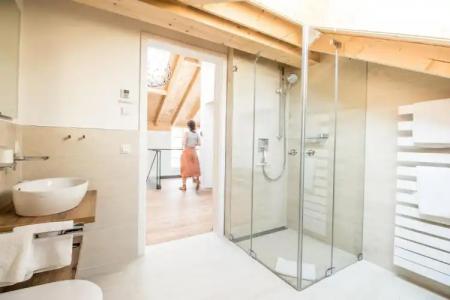 Bayerischer Hof - 169