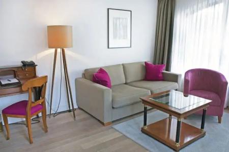 Bayerischer Hof - 152