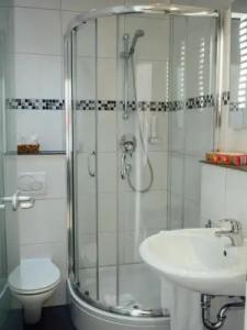 Garni Ammergauer Hof - 7