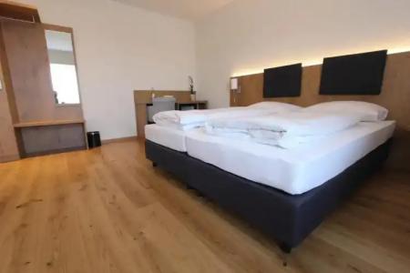 Adler & Gasthaus - 49