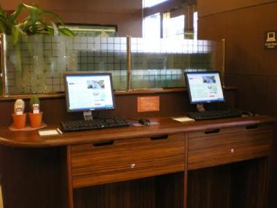 Route-Inn Tomakomai Ekimae - 14