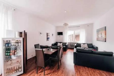 International am Theater - 10