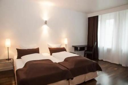 Mons am Goetheplatz - 51