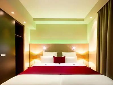 marc münchen - Adults Only - 16