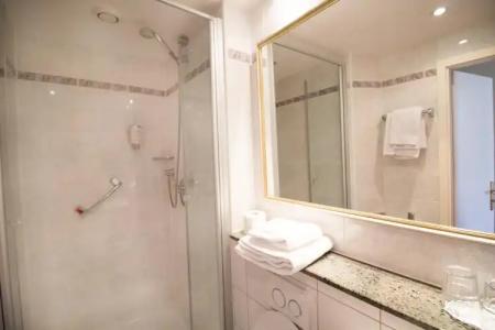 Aurbacher Hof Gmbh - 8