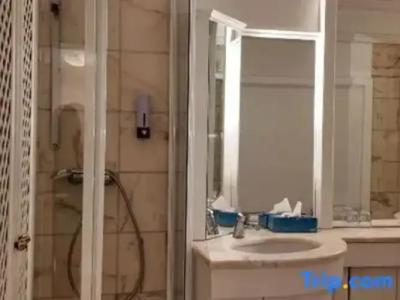 Aurbacher Hof Gmbh - 33