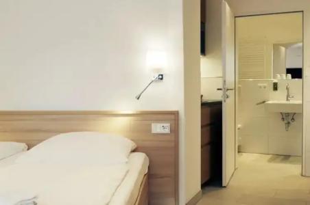 Adria München - 100