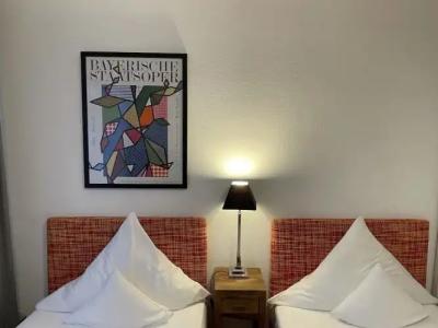 Nymphenburg City - 60