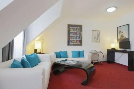 Nymphenburg City - 168