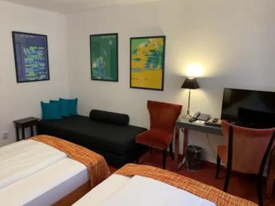 Nymphenburg City - 63