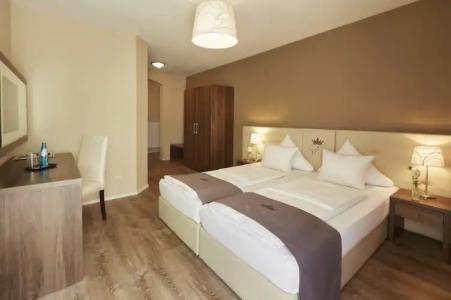 Empress Boutique - 63