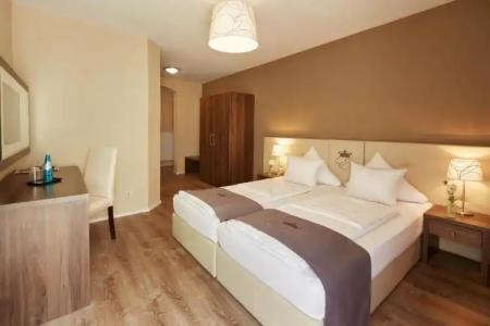 Empress Boutique - 55