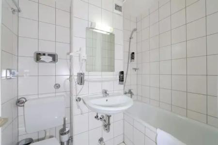 a&o München Hauptbahnhof - 35