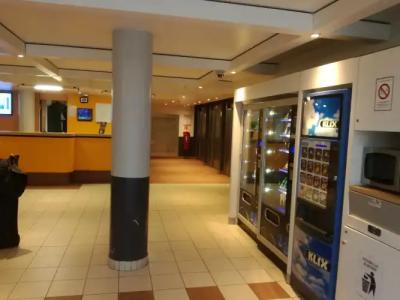 HotelF1 Paris Porte de Châtillon - 16