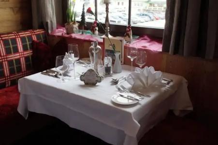 VALARA Alpine Art - 22