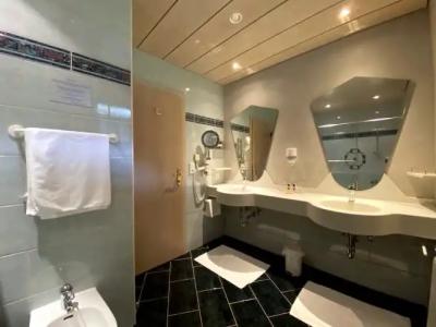 VALARA Alpine Art - 25