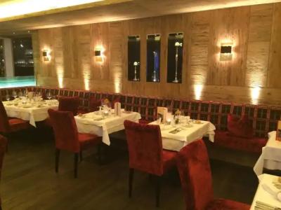 VALARA Alpine Art - 16