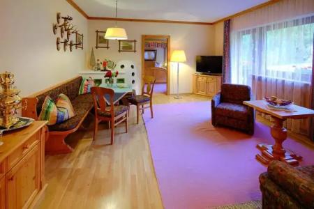 VALARA Alpine Art - 82