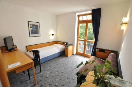 Villa Waldperlach by Blattl - 88