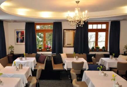 Villa Waldperlach by Blattl - 21