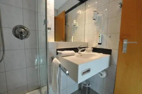 Villa Waldperlach by Blattl - 38