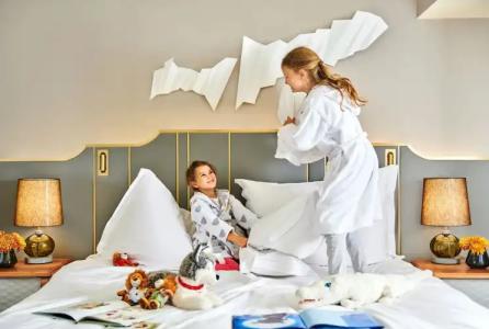 Mandarin Oriental, - 4