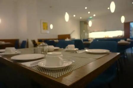 Senator München - 17