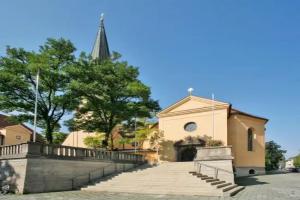 Bob W Münchner Freiheit, Munchen