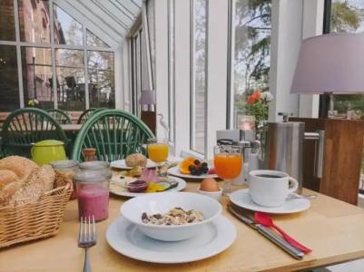 Schlösschen Sundische Wiese - 4