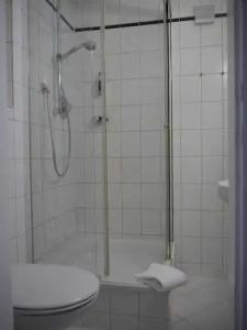 & Gästehaus Seehof - 45