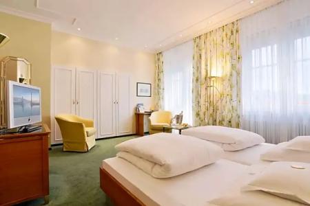 Reutemann-Seegarten - 23