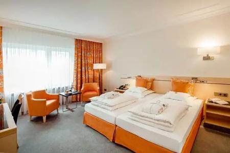 Bayerischer Hof - 24