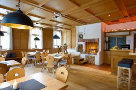 Flesslers Lenggries, a Tribute Portfolio - 24