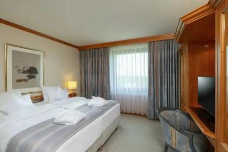 Maritim Airport Hannover - 77