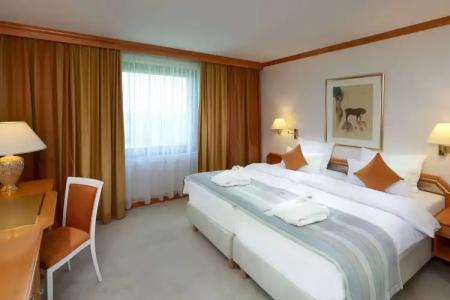 Maritim Airport Hannover - 38