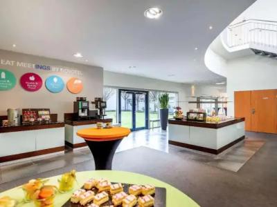 Novotel Koeln City - 11