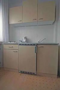 Airport Karsten - 12