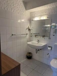 Und Restaurant Löwenbräu Köln - 54