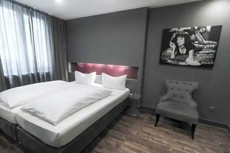 am Augustinerplatz - 43