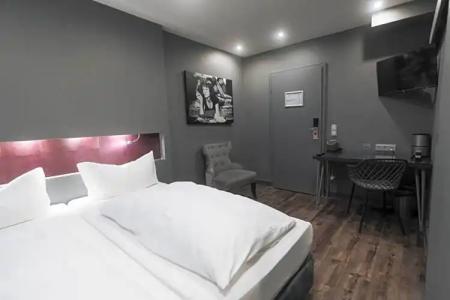 am Augustinerplatz - 44