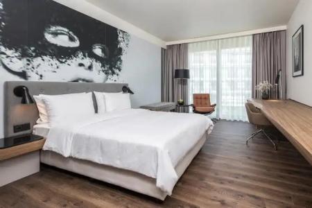 Radisson Blu, Cologne - 76