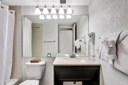 Comfort Inn & Suites Fort Lauderdale West Turnpike - 9